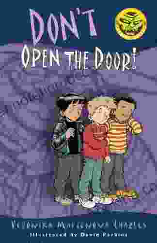 Don T Open The Door (Easy To Read Spooky Tales)